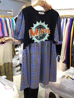 服裝商場實拍圖庫_全球服裝零售批發(fā)市場實拍_服裝展會實拍